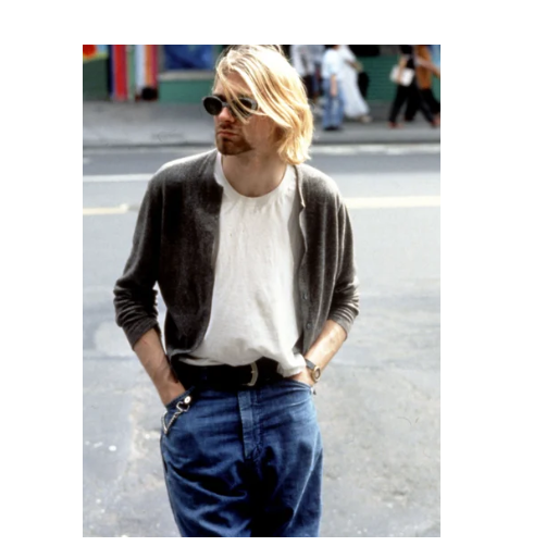 Object analysis of the historical fashion